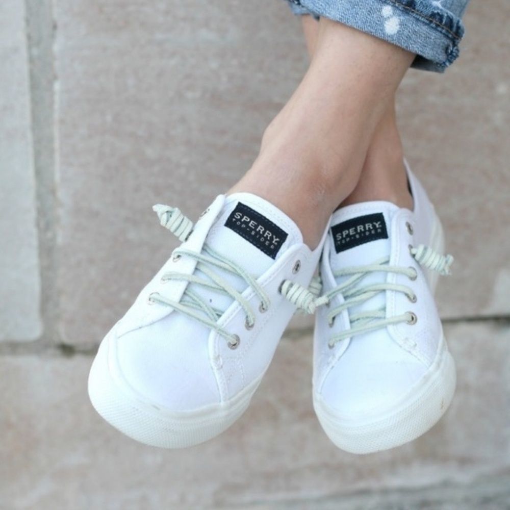 SPERRY‎ Ladies White Leather Sneakers Sz 6M